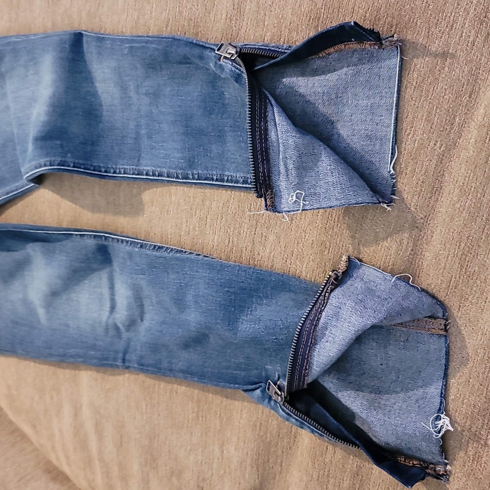 Express Booty lifting Jeans - Picture 8 of 16